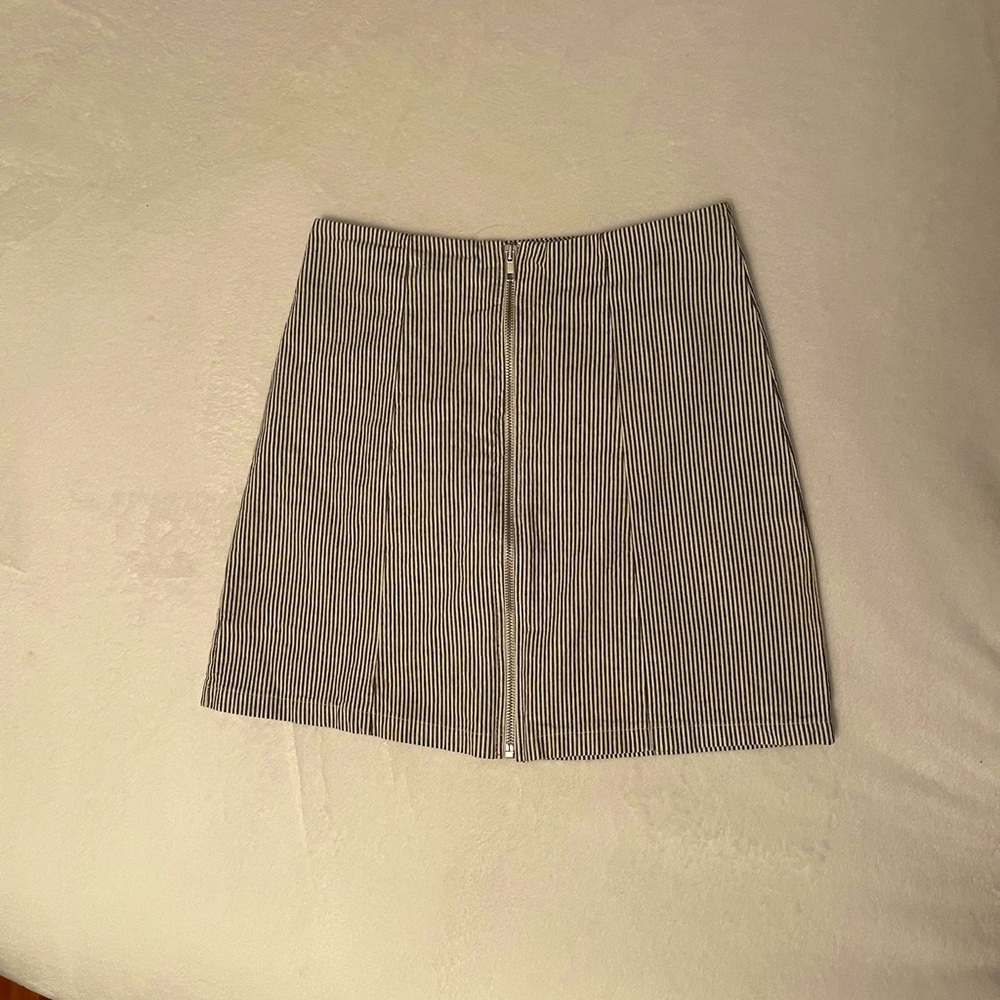 Brandy Melville Zip Up Striped Mini Skirt